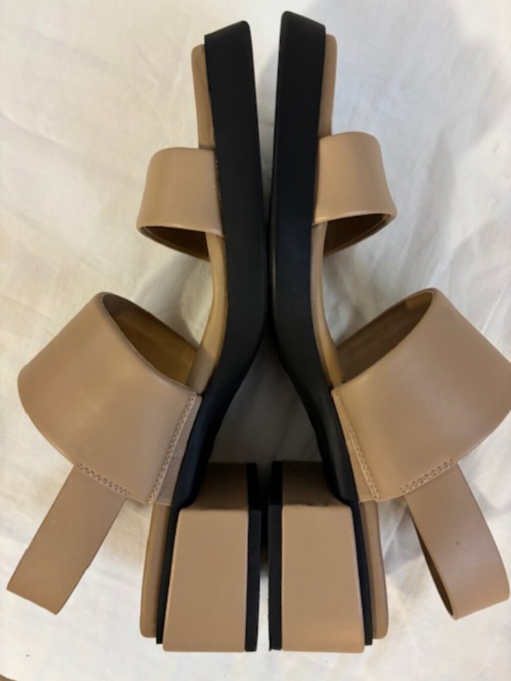 Aerosoles Dove Nude Block Heel Dual Strap Sandal Size 8.5M - Picture 10 of 11